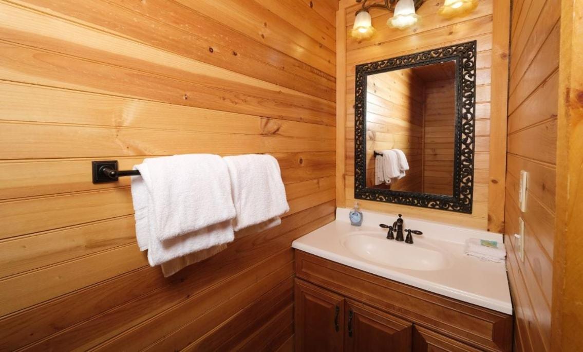 Smoky View With A Twist Villa Pigeon Forge Ngoại thất bức ảnh